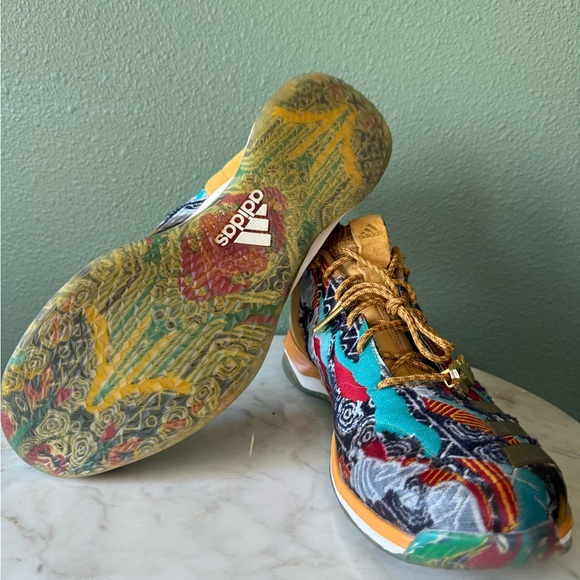 Men’s Adidas (new w/out box) - Picture 1 of 3